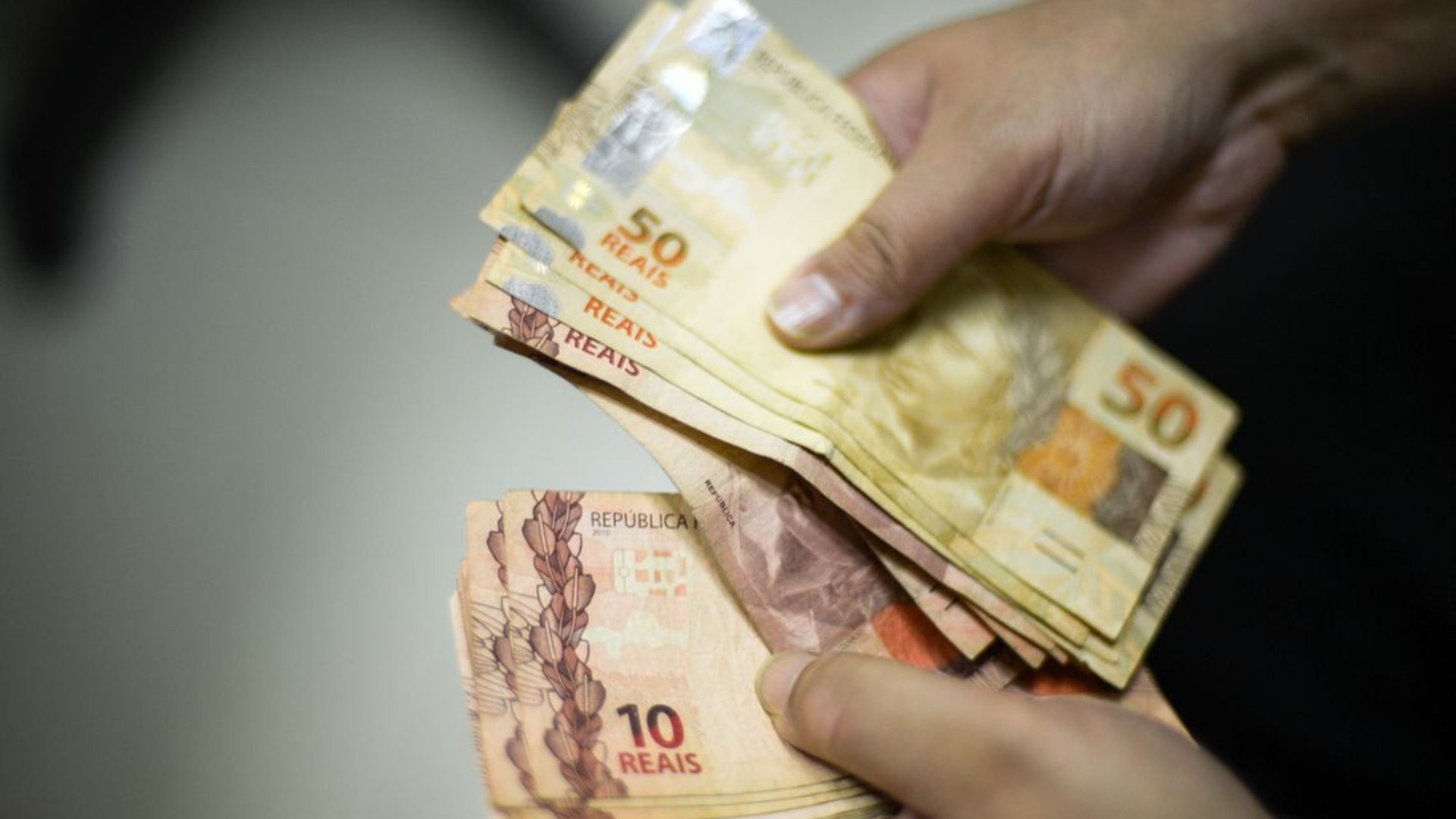 Casal perde R$ 80 mil em golpe em São Miguel do Oeste