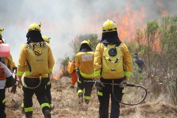 Corpo de Bombeiros de Santa Catarina é acionado para combate aos incêndios no Mato Grosso do Sul
