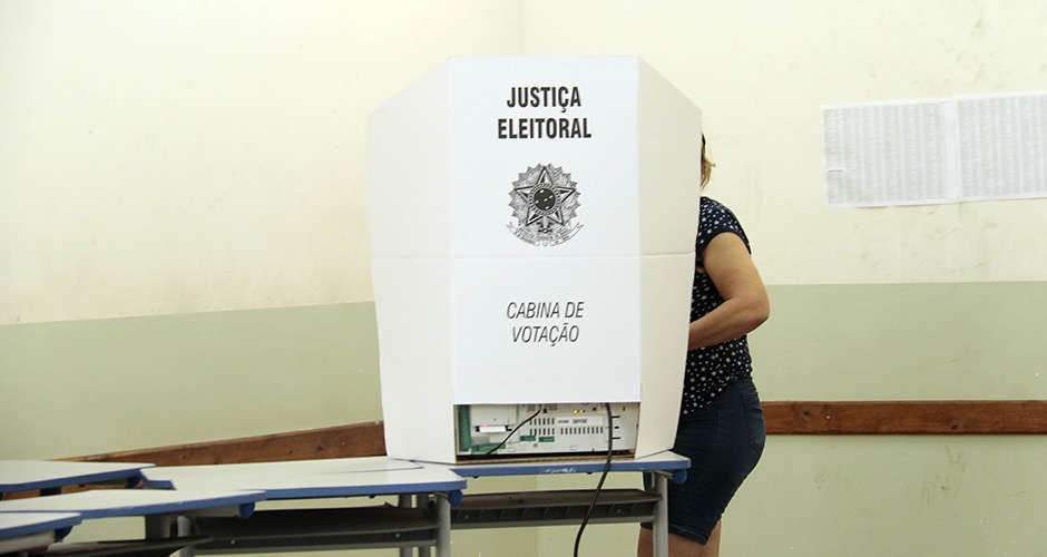 STF confirma não ser obrigatório portar título de eleitor para votar