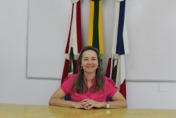 Diane Jandt - diretora da Escola Núcleo Número Um