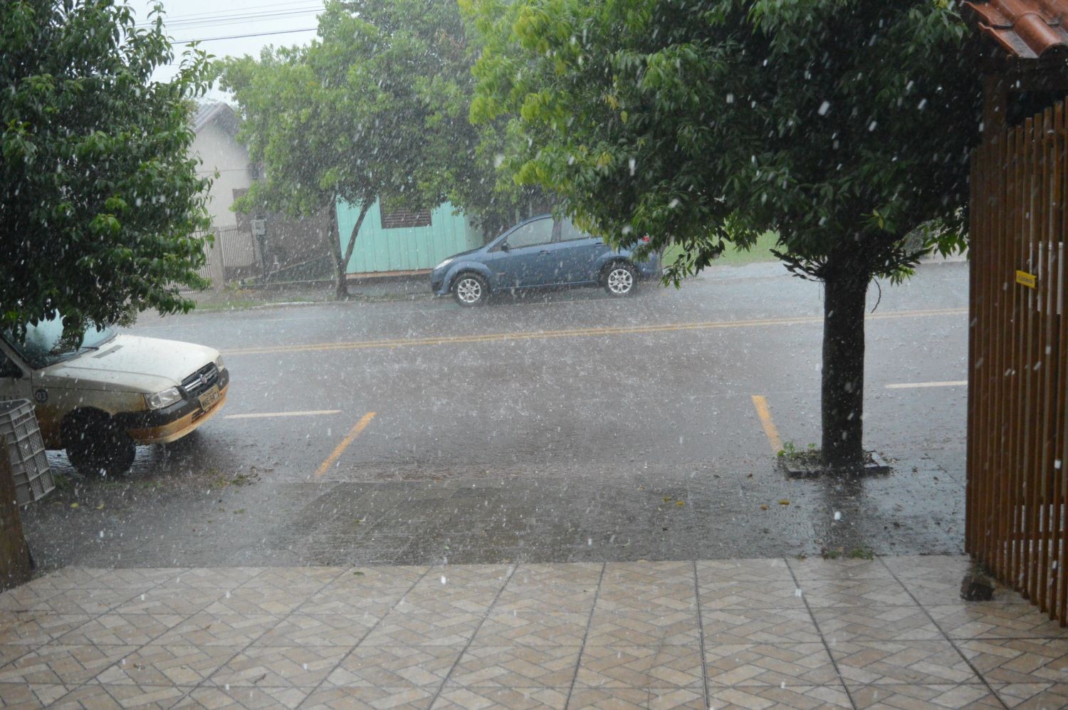 Chuva de granizo é registrada em Cunha Porã