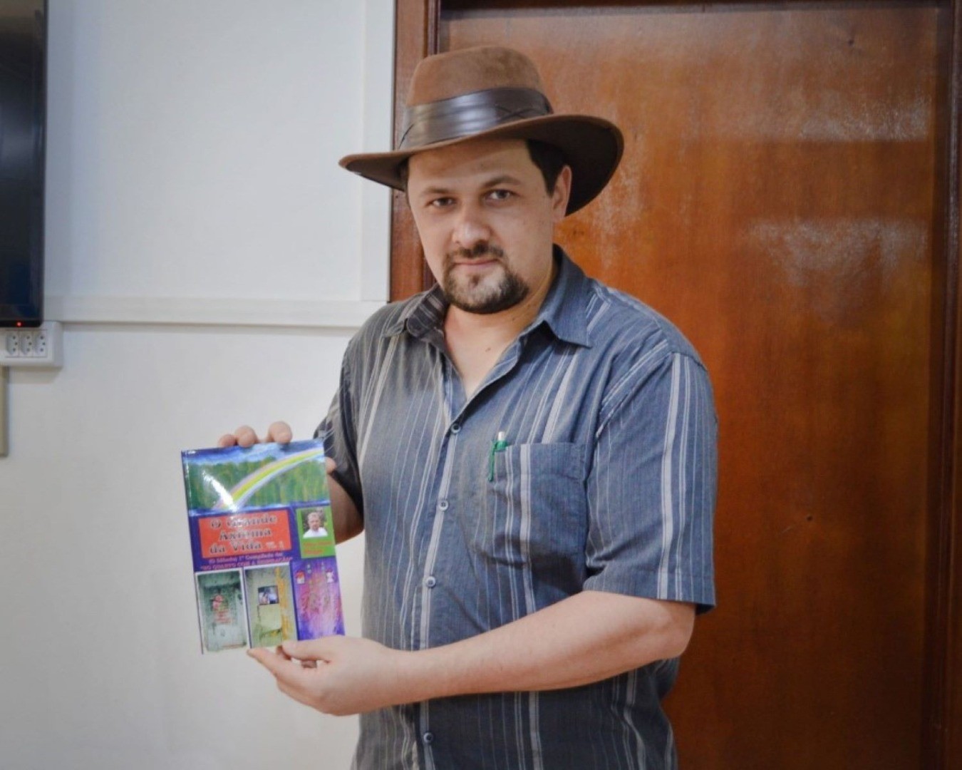 Escritor de Cunha Porã lança o livro “O Grande Axioma da Vida” 