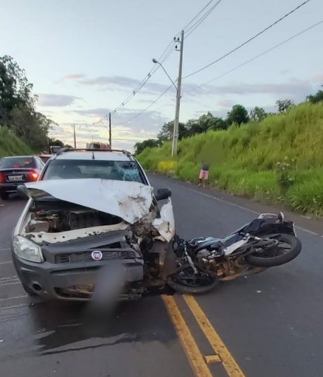 Motociclista fica gravemente ferido em acidente de trânsito em Chapecó
