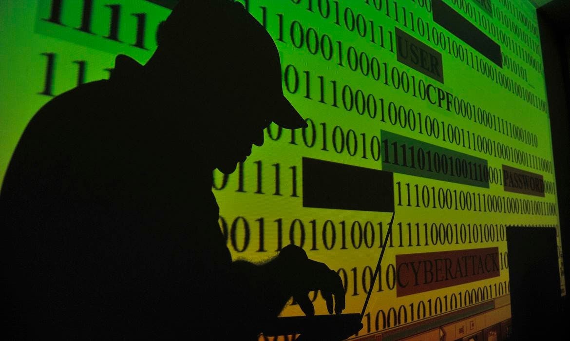 Hackers invadem reunião virtual da OAB e mostram imagens pornográficas