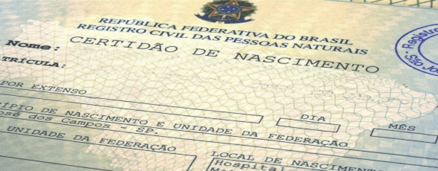 Mais de 100 mil crianças não foram registradas com o nome do pai este ano