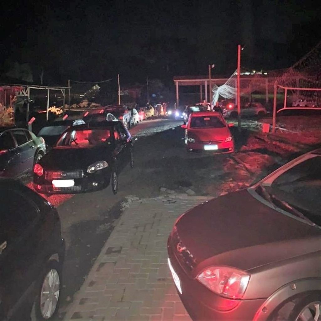 Festa clandestina com mais de 300 pessoas é encerrada pela Guarda Municipal de Chapecó