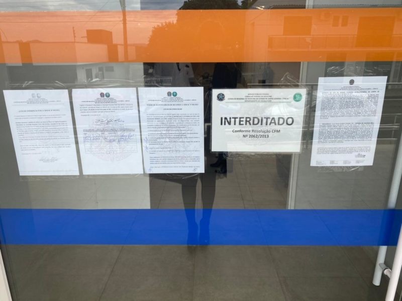 Hospital de São Carlos é interditado por falta de médicos