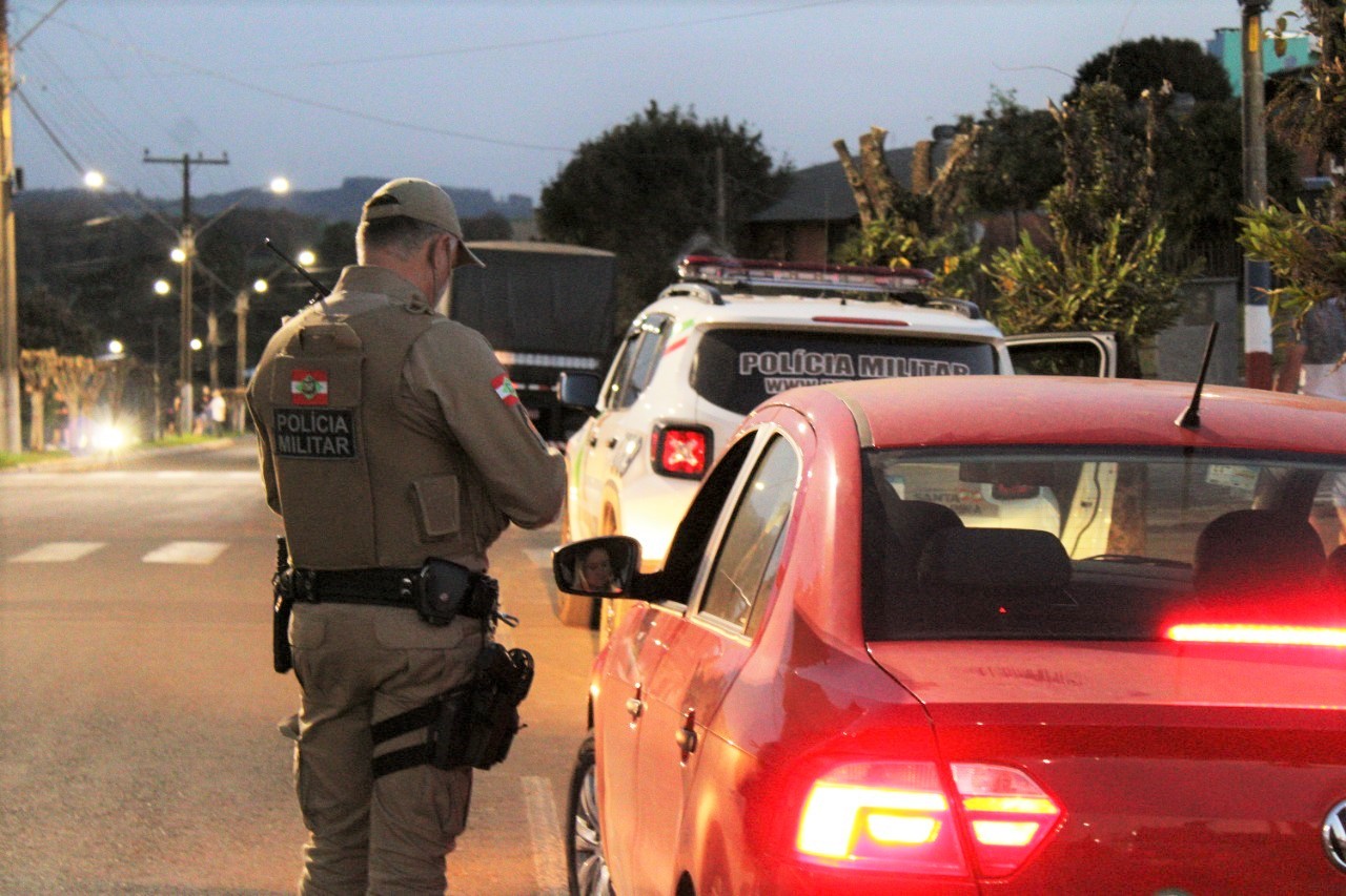 Polícia Militar de Cunha Porã realizou Operação de Trânsito neste domingo