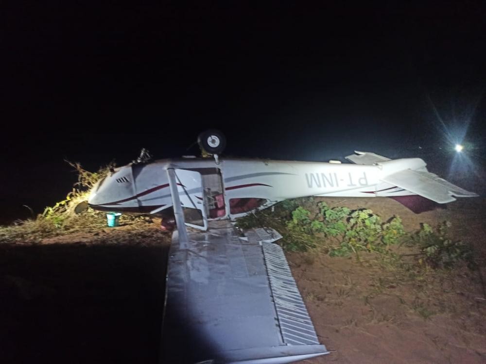 FAB intercepta e dispara contra aeronave que entrou sem autorização no espaço aéreo brasileiro