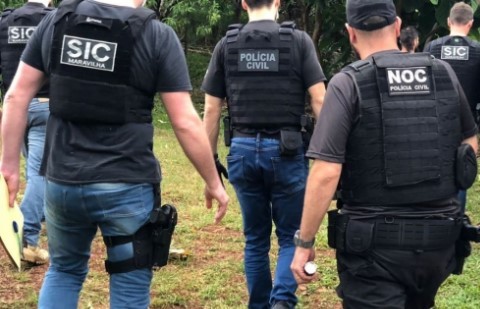 Polícia Civil prende homem em Flor do Sertão por posse irregular de arma de fogo e drogas