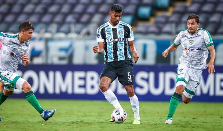 Grêmio indica troca de antiga promessa da base por Thiago Santos
