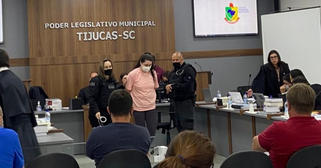 Assassina de grávida de Canelinha é condenada a quase 57 anos de prisão