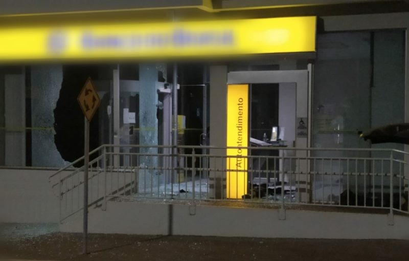 Polícia impede assalto a banco e seis bandidos morrem no Paraná