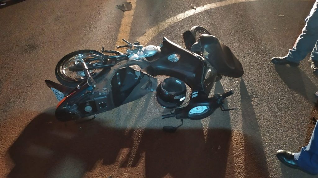Motociclista fica gravemente ferido após colisão e motorista foge sem prestar socorro no Oeste de SC