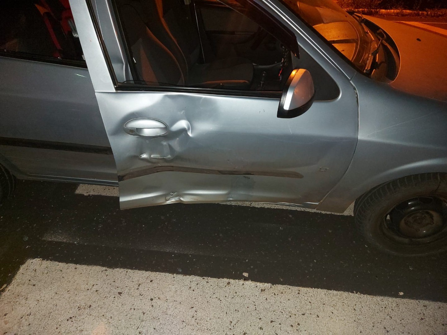 Motociclista fica ferido após colisão em carro em Cunha Porã