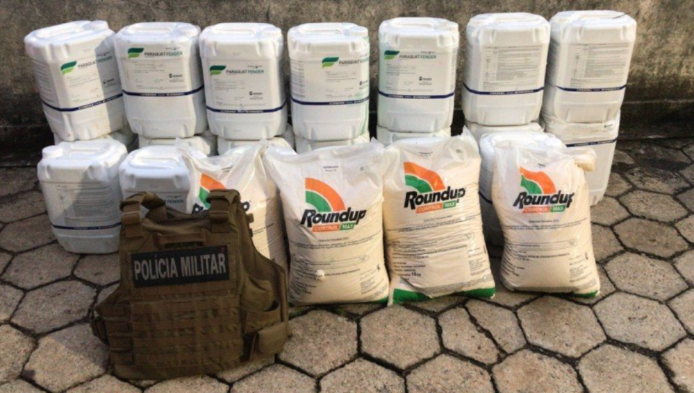 Polícia Militar apreende R$ 60 mil em agrotóxicos contrabandeados da Argentina, em Dionísio Cerqueira
