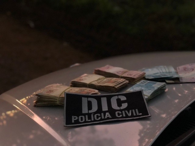 Polícia Civil recupera quase R$ 30 mil após furto em posto de combustíveis de Maravilha