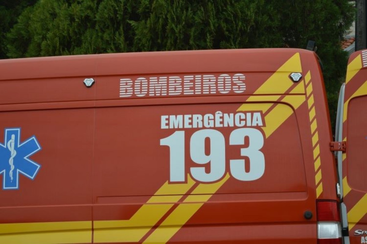 Ambulância - bombeiros