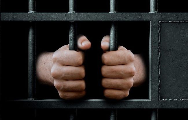 Homem que estuprou babá e a manteve em cárcere privado é condenado no Oeste de SC
