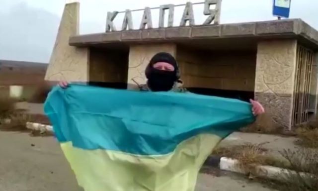 Ucrânia vence disputa por Kherson e faz Rússia sofrer seu maior revés na guerra