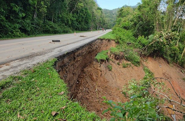 Situação é de alerta nas rodovias estaduais afetadas pelas chuvas em Santa Catarina
