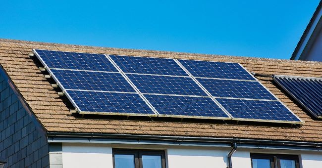 Prazo para solicitar acesso à energia solar com isenção acaba hoje