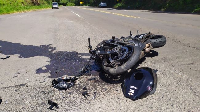 Motociclista fica gravemente ferido após acidente na SC-283, no Oeste