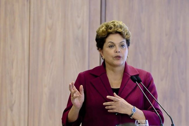 Dilma Rousseff é eleita presidente do banco dos Brics