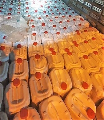 Quase cinco mil litros de agrotóxico contrabandeado da Argentina são apreendidos na BR-282