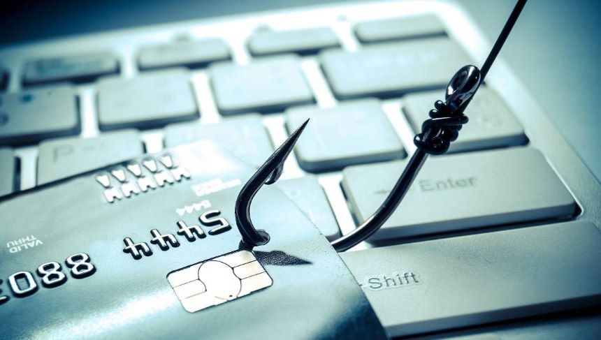 Um a cada três brasileiros já sofreu fraude em compras online