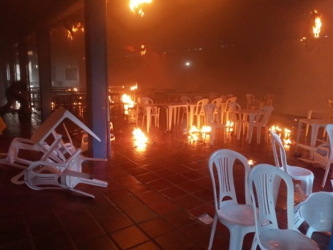 Incêndio é registrado em refeitório escolar de Maravilha