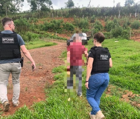 Homem foge à cavalo e é preso após matar peão a facadas em fazenda