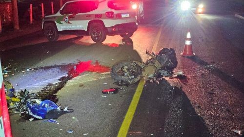 Motociclista morre em grave acidente no Oeste