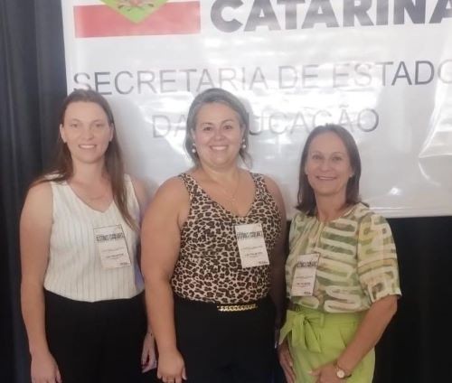 Ato de posse dos diretores escolares da rede estadual de Santa Catarina celebra novo ciclo de gestão