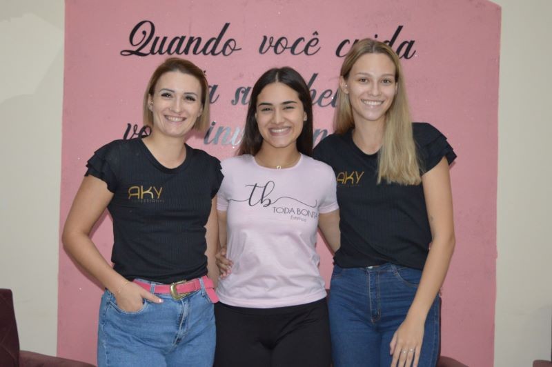 Toda Bonita Estética celebra 6 anos de sucesso em Cunha Porã
