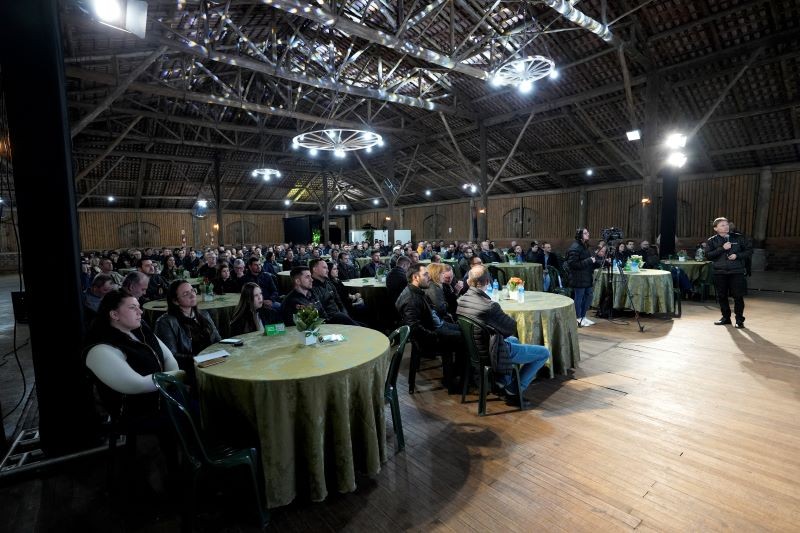 Plano Safra 2024/2025: Sicredi Conexão planeja R$ 1,3 bilhão para fortalecer o agronegócio