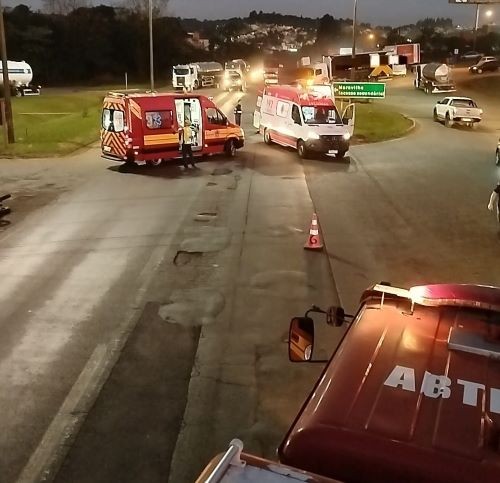 Colisão envolvendo duas motocicletas deixa feridos na BR-282 em Maravilha