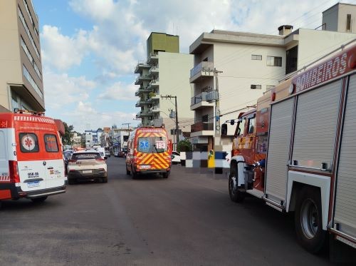 Idoso fica ferido após ser atropelado no centro de Maravilha