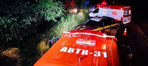 Saída de pista seguida de capotamento é registrada na BR-282, em Maravilha
