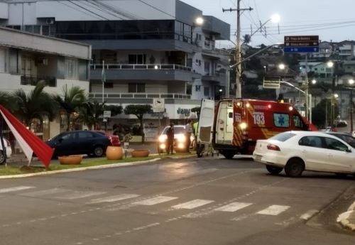 Jovem ciclista sofre queda na Avenida do Comércio em Cunha Porã