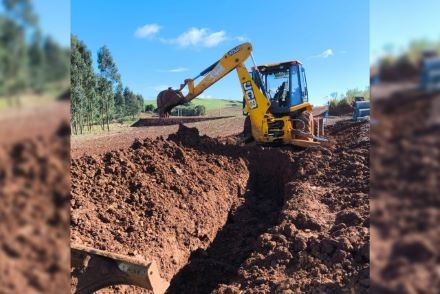 Trabalhador fica soterrado durante obra no Oeste