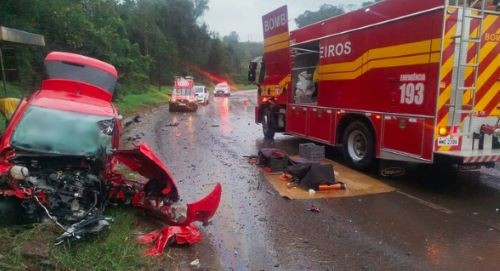 Em 20 minutos, duas mulheres morrem em acidentes distintos na SC-135