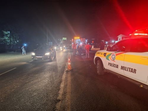 Motociclista fica gravemente ferido após colisão no Oeste de SC