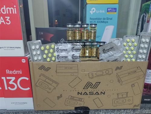Dupla é flagrada transportando mais de R$ 20 mil em eletrônicos e medicamentos no Oeste