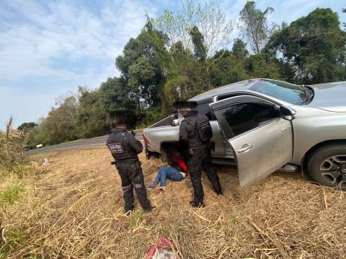 Caminhonete roubada em Chapecó é recuperada no Oeste de SC