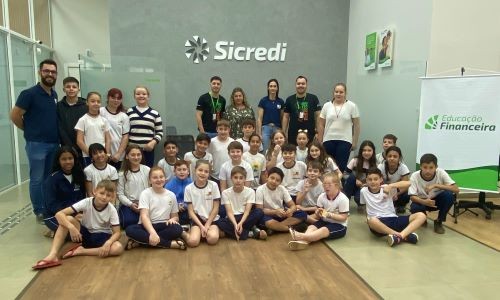 Sicredi Conexão impacta cerca de 5 mil pessoas com ações da Semana ENEF