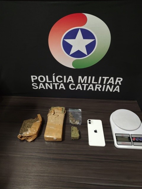 Polícia Militar realiza duas prisões distintas por tráfico de drogas em Maravilha