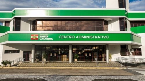 Governo de Santa Catarina proíbe contratações com dispensa de licitação