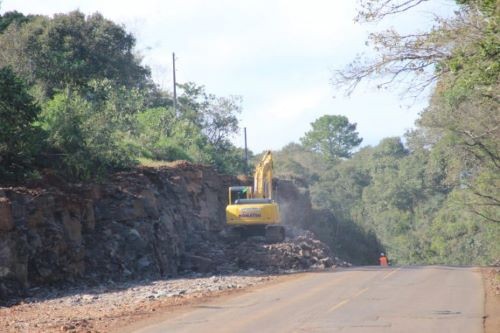 Detonações de rochas vão interromper trânsito na SC-283 entre Águas de Chapecó e Palmitos