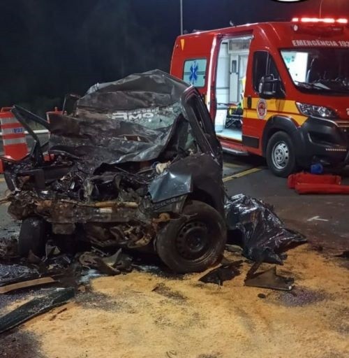 Motorista perde a vida em grave acidente na BR-282 em Campos Novos